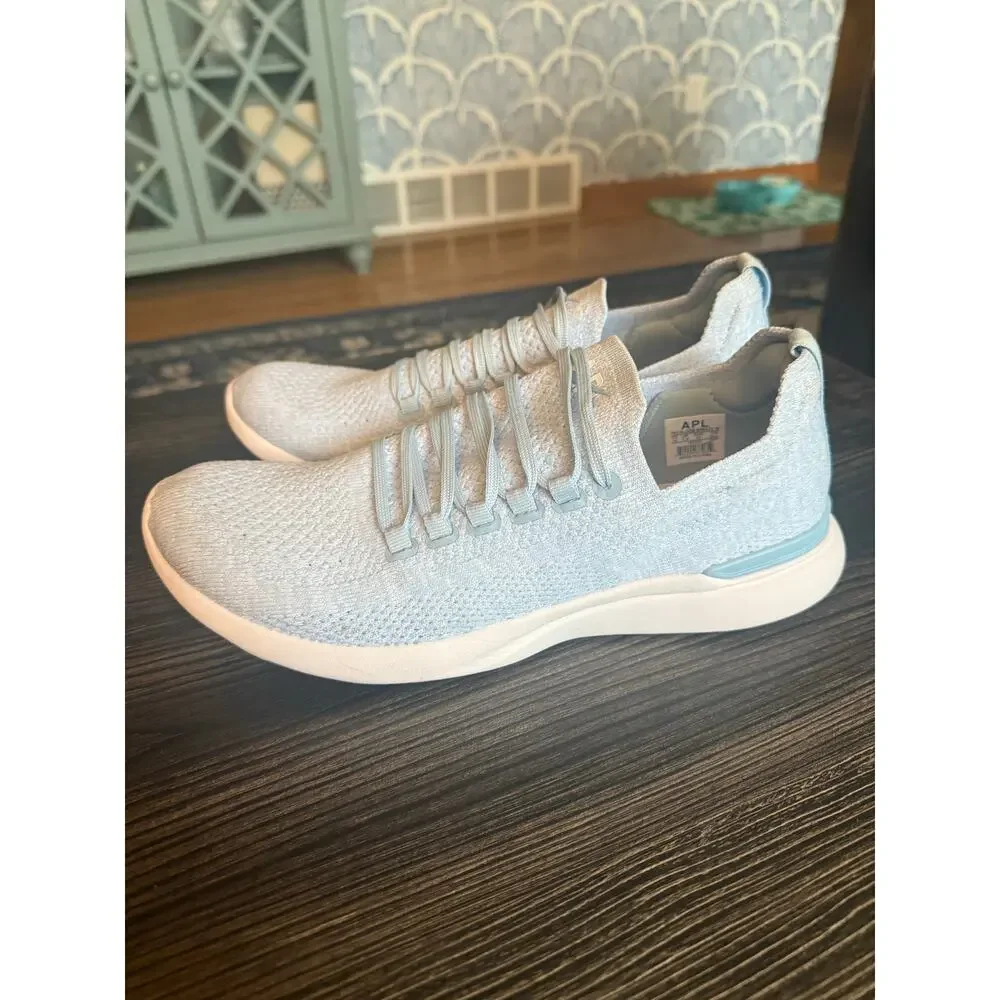 APL Techloom Breeze Sky Blue Sneakers Sz. 10